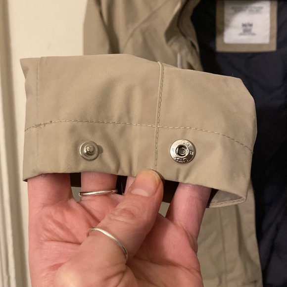 Helly Hansen Tsuyu Rain Coat in Aluminum - Picture 6 of 9